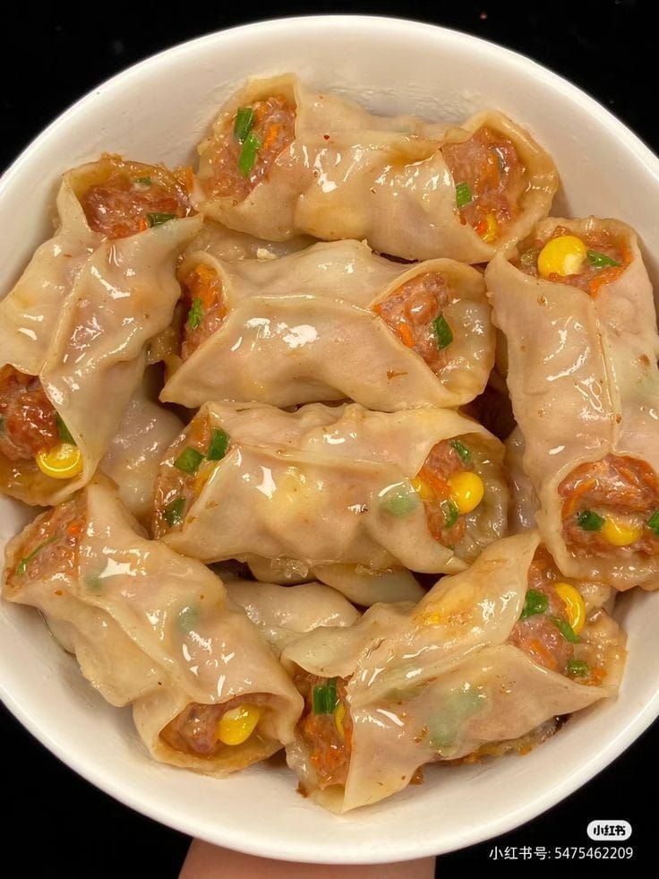 Momos